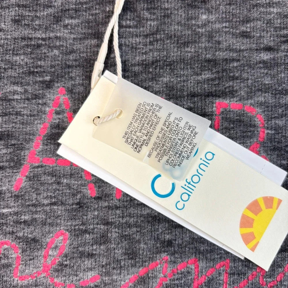 C & C California Valentine's Day‎ Graphic Sweatshirt - Women's Small